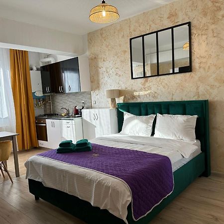 Studios & Apartments Palas By Glam Apartments Yaş Dış mekan fotoğraf
