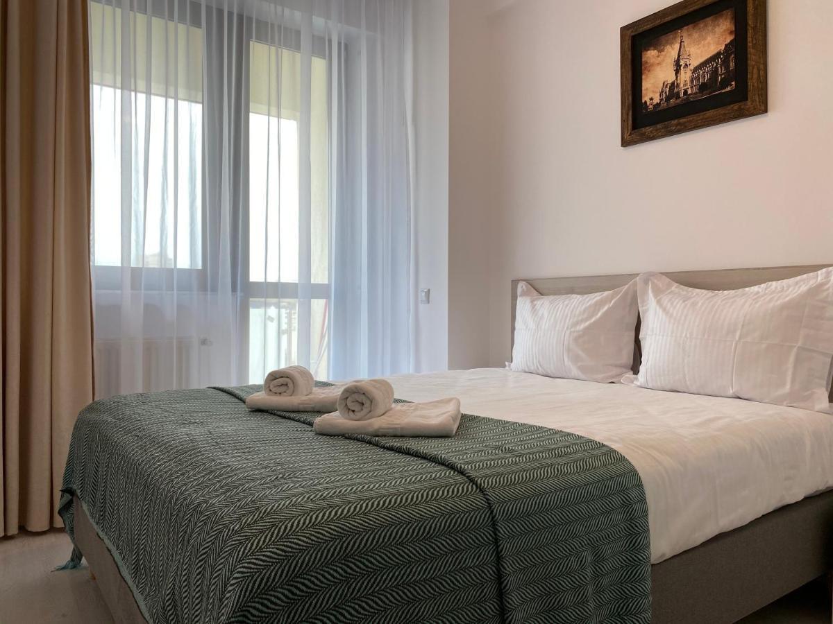Studios & Apartments Palas By Glam Apartments Yaş Dış mekan fotoğraf
