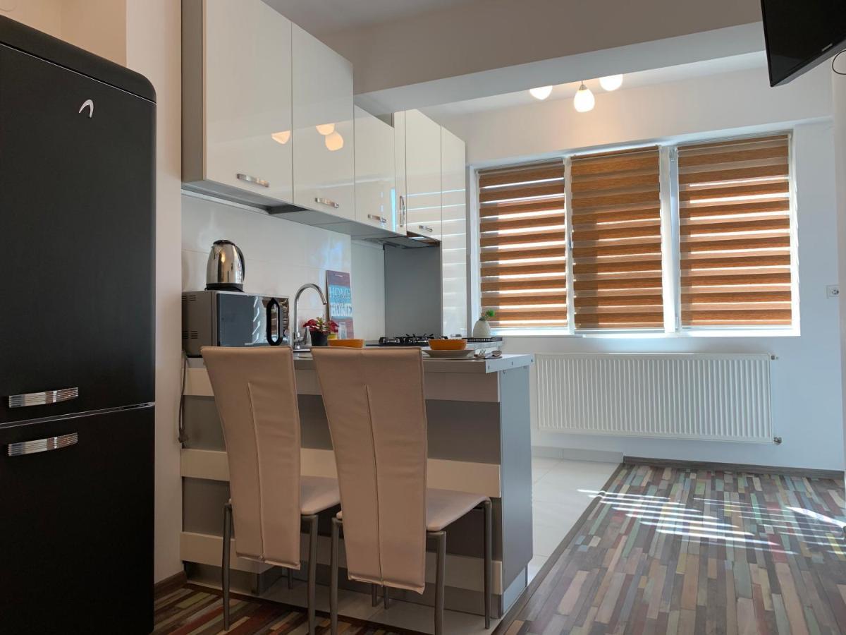 Studios & Apartments Palas By Glam Apartments Yaş Dış mekan fotoğraf