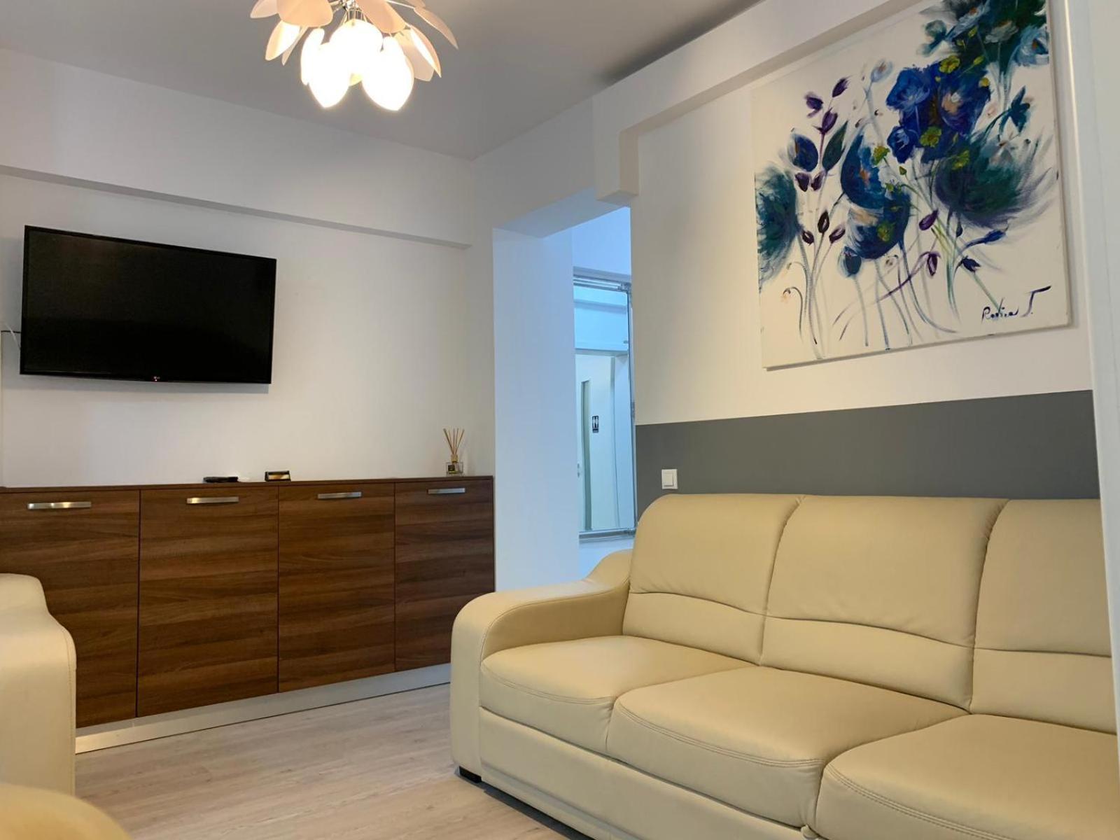 Studios & Apartments Palas By Glam Apartments Yaş Dış mekan fotoğraf